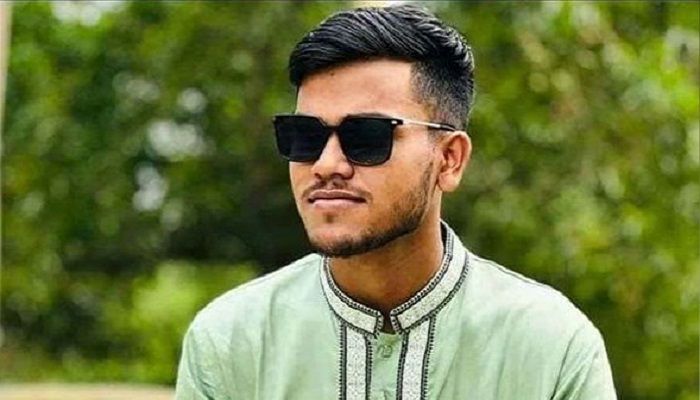 রেললাইনে মোবাইলে কথা বলতে গিয়ে প্রাণ গেল শিক্ষার্থীর