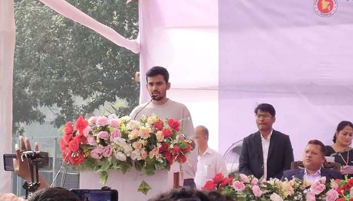 ‘শহীদদের’ নামে দুই শতাধিক স্টেডিয়াম হবে: ক্রীড়া উপদেষ্টা 