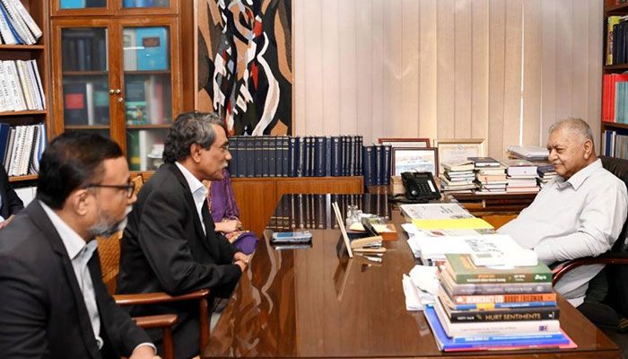 ড. কামালের সঙ্গে দেখা করল সংবিধান সংস্কার কমিটি