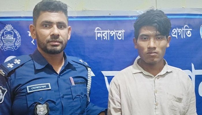 খাগড়াছড়িতে কিশোরীকে ধর্ষণ ও হত্যা চেষ্টা, যুবক গ্রেপ্তার