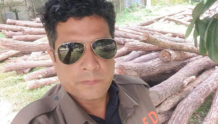 সংবাদ প্রকাশের পর বন প্রহরীর বিরুদ্ধে তদন্ত শুরু
