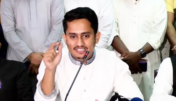 শহীদ পরিবারের অন্তত একজন চাকরি পাবে: সারজিস 
