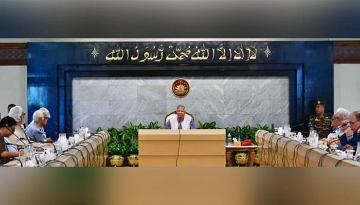 প্রধান উপদেষ্টাকে সংস্কার বিষয়ে যা জানালেন কমিশন প্রধানরা