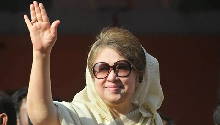 সশস্ত্র বাহিনী দিবসে সেনাকুঞ্জে যাচ্ছেন খালেদা জিয়া 