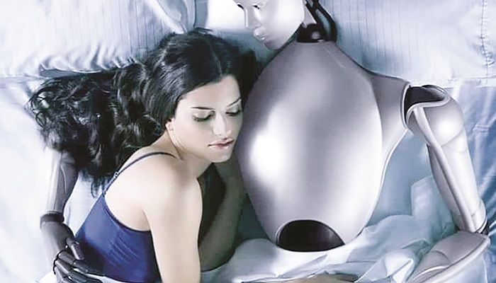 মানব ‘প্রেম’ কি পরাজিত হবে রোবটের কাছে 