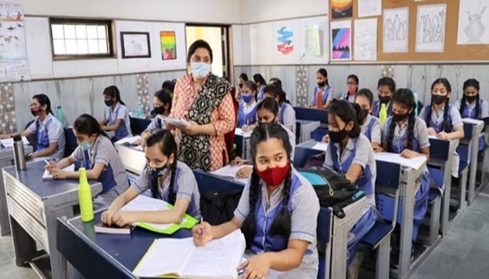 দিল্লিতে অবৈধ বাংলাদেশি শিক্ষার্থীদের চিহ্নিত করার নির্দেশ  