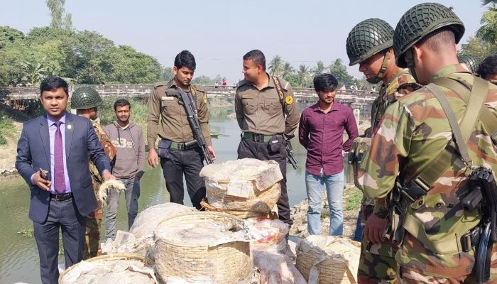 সিংড়ায় ৩ সয়াবিন ব্যবসায়ীকে অর্থদণ্ড 