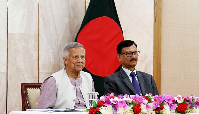 ভিসা সেন্টার দিল্লি থেকে স্থানান্তরের অনুরোধ প্রধান উপদেষ্টার 
