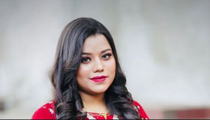 তোসিবার নতুন ধামাকা ‘নয়া বাতাস’