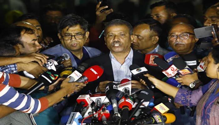 সংলাপে যেসব বিষয়ে কথা হয়েছে জানালেন আসিফ নজরুল  
