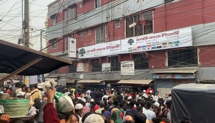 রূপালী ব্যাংকে হানা দেয়া ৩ ডাকাতের পরিচয় মিলেছে