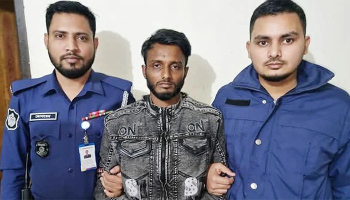 জাহাজে ৭ খুন: গ্রেপ্তার ইরফান ৭ দিনের রিমান্ডে