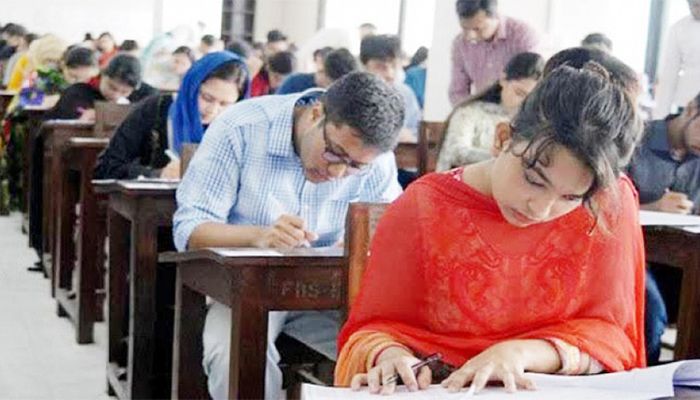 সরকারি চাকরির আবেদন ফি পুনর্নির্ধারণ