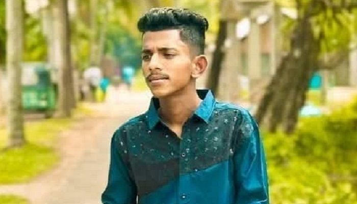 নোয়াখালীতে ট্রাকচাপায় মোটরসাইকেল আরোহী নিহত 