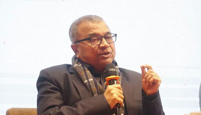 সব জিনিসের ভিত্তি অর্থনৈতিক ব্যবস্থা নিয়ে কথা হচ্ছে না: সলিমুল্লাহ খান 
