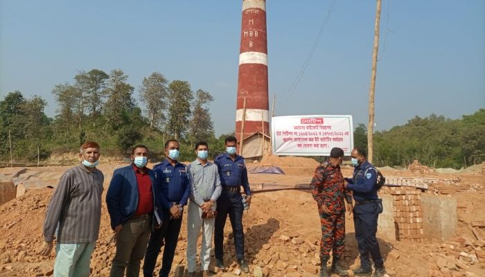 রাঙ্গামাটিতে দুইটি ইটভাটা বন্ধের নির্দেশ, ৪ লাখ টাকা জরিমানা