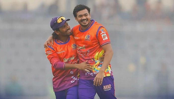 বিজয়কে সরিয়ে তাসকিনকে অধিনায়ক করল রাজশাহী