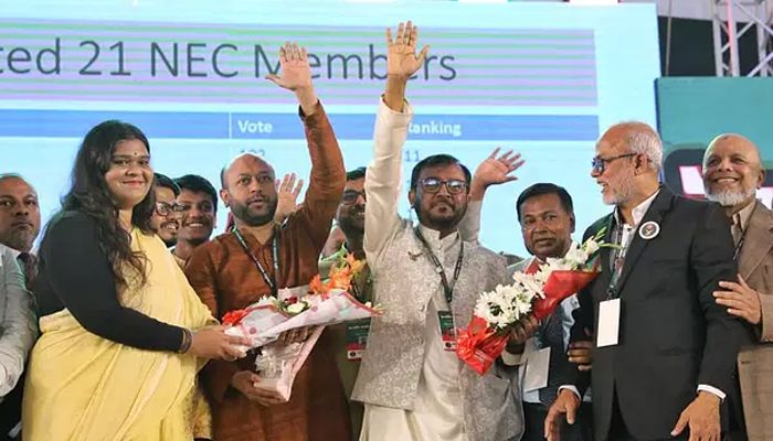 এবি পার্টির নতুন চেয়ারম্যান মঞ্জু, সেক্রেটারি আসাদুজ্জামান