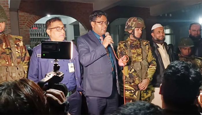 পঞ্চগড়ে চার বিচারকের অপসারণ দাবি: প্রশাসনের আশ্বাসে স্থগিত আন্দোলন
