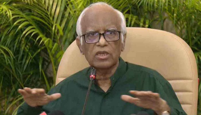 প্রথম দিনে বই  দিতে না পেরে শিক্ষা উপদেষ্টার দুঃখপ্রকাশ   