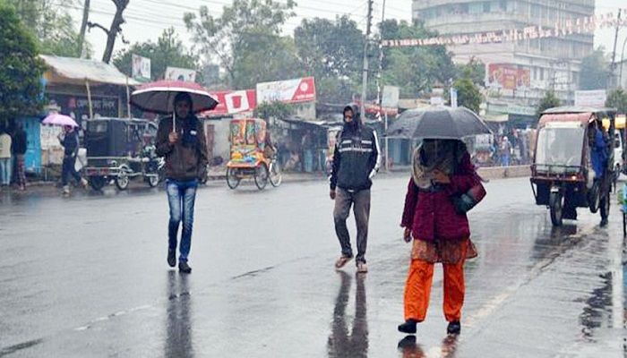 শৈত্যপ্রবাহের মাঝে দুই বিভাগে বৃষ্টির আভাস 