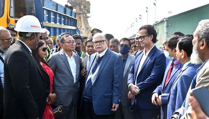 মোটা চালের দাম প্রায় ৫ টাকা কমেছে: খাদ্য উপদেষ্টা