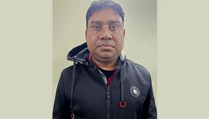 সাবেক ভারপ্রাপ্ত কর্মকর্তা (ওসি) শাহ আলম। ফাইল ছবি 