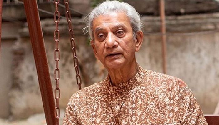 হাসপাতালে প্রবীর মিত্র, অবস্থা সংকটাপন্ন 