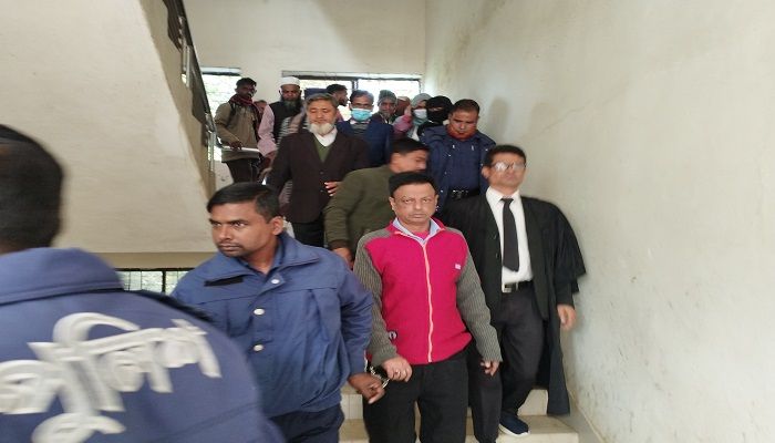 নেত্রকোণায় আওয়ামী লীগের ১৩ নেতা কারাগারে 