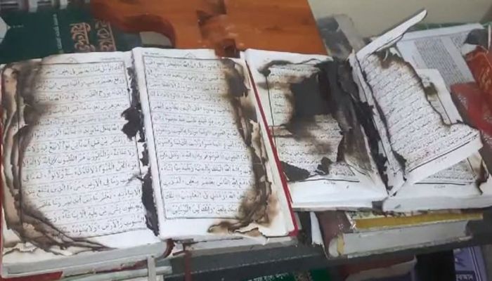 রাবির দুই হলে পবিত্র কুরআন পোড়াল অজ্ঞাতরা