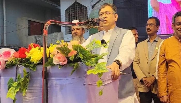 ডিসেম্বরে নির্বাচন দিতে হবে, টালবাহানা চলবে না: সালাহউদ্দিন