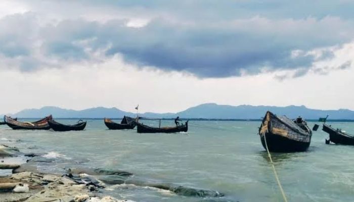 দীর্ঘ ৮ বছর পর নাফনদীতে মাছ ধরার অনুমতি মিললো