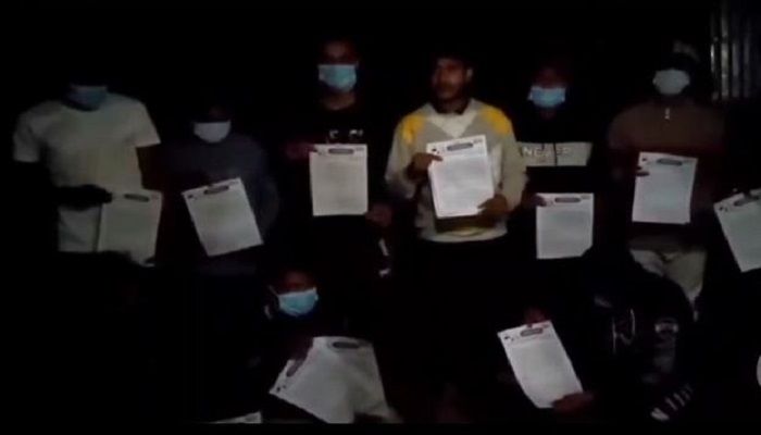 ঝিনাইদহে লিফলেট হাতে ‘নিষিদ্ধ’ ছাত্রলীগ নেতাকর্মীরা