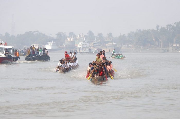 নদীমাতৃক বাংলাদেশের ইতিহাস, ঐতিহ্য, সংস্কৃতি, আনন্দ আয়োজন, উৎসব ও খেলাধুলা সবকিছুতেই নদী ও নৌকার সরব আনাগোনা রয়েছে। হাজার বছরের ঐতিহ্য ও সংস্কৃতির সংস্করণ বাংলাদেশের নৌকা বাইচ।