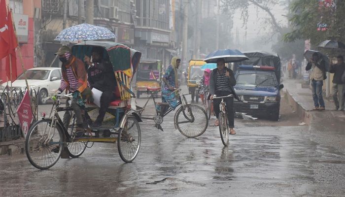 ﻿পাঁচ বিভাগে বজ্রসহ বৃষ্টির আভাস। ফাইল ছবি