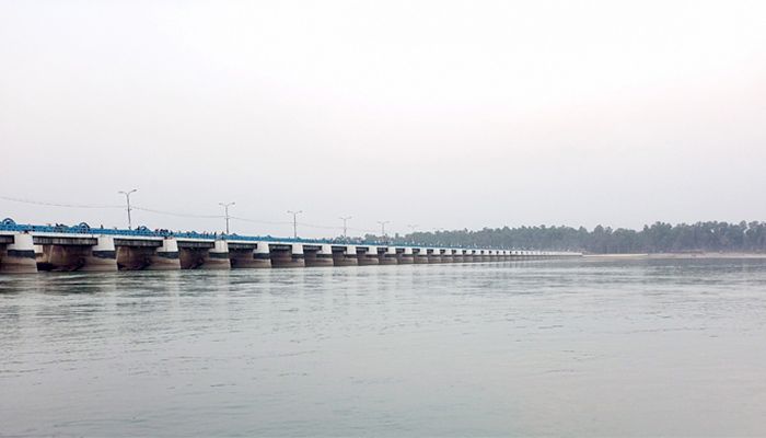হঠাৎ পানি ছাড়ল ভারত, দুশ্চিন্তায় তিস্তা পাড়ের কৃষকরা