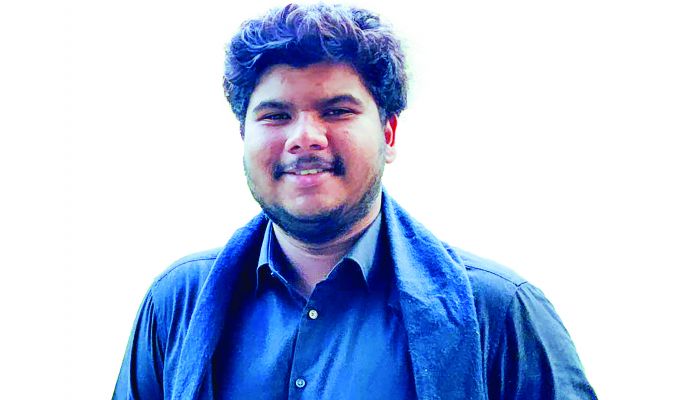 ﻿বৈষম্যবিরোধী ছাত্র আন্দোলনের সমন্বয়ক শাবাব হোসেন মেহের।