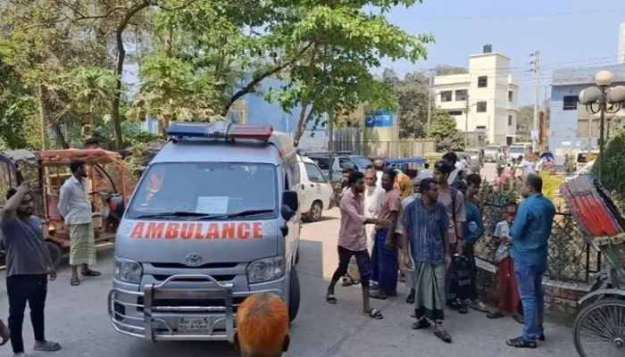 মসজিদে ঢুকে তিন ভাইকে হত্যা: প্রধান আসামি গ্রেপ্তার