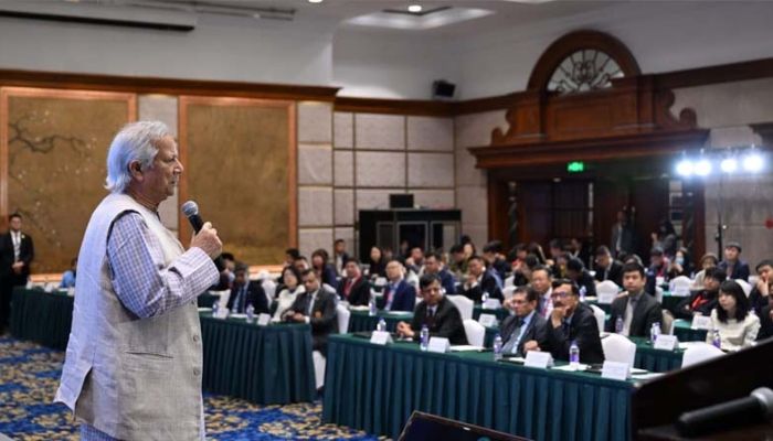২১০ কোটি ডলারের প্রতিশ্রুতি দিল চীন