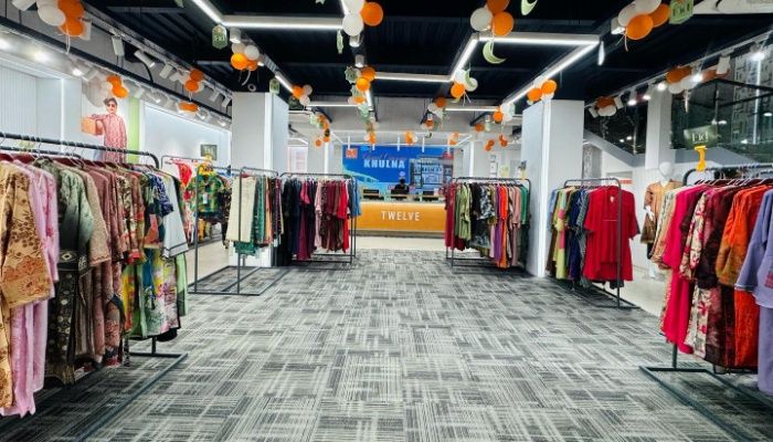 খুলনাতে নতুন রূপে টুয়েলভ