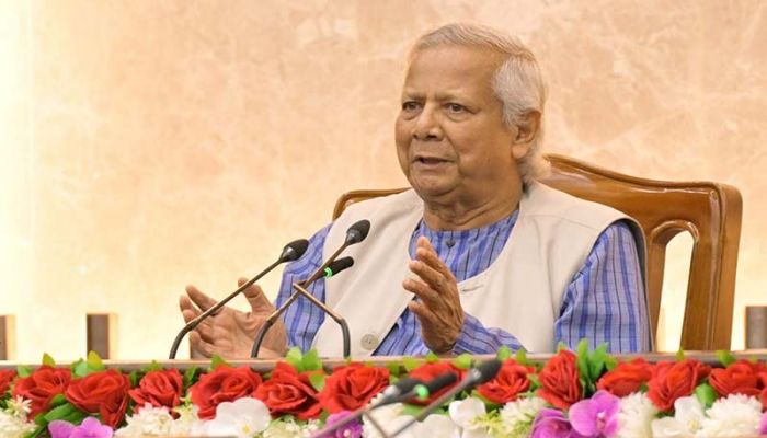 দেশ এখন ‘যুদ্ধাবস্থায়’, সতর্কতা প্রধান উপদেষ্টার