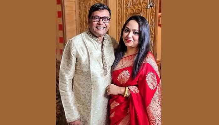 আনিসুর রহমান মিলন ও তার স্ত্রী শিপা। ছবি: ফেসবুক
