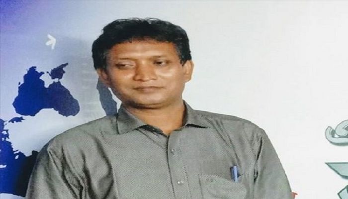 পাবনায় চাঁদাবাজির অভিযোগে সাংবাদিক গ্রেপ্তার