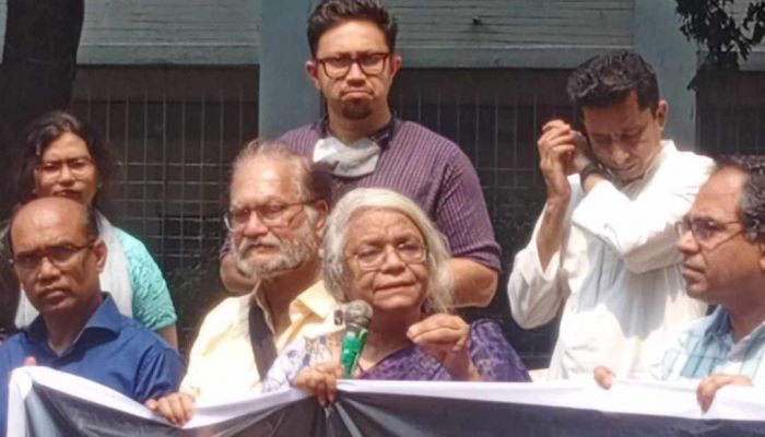 স্বরাষ্ট্র উপদেষ্টার পদচ্যুতি চায় শিক্ষক নেটওয়ার্ক