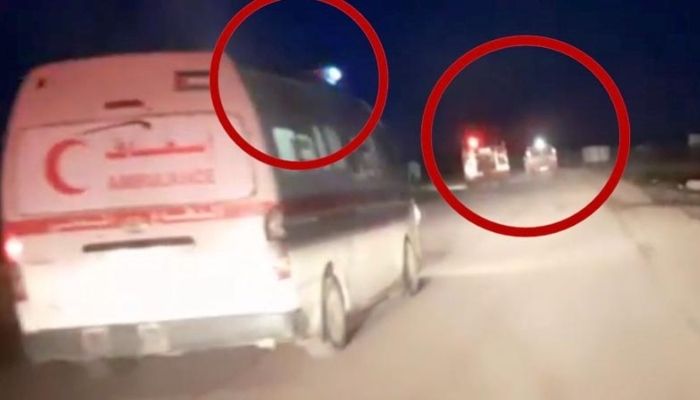 প্যালেস্টাইন রেডক্রিসেন্টের অ্যাম্বুলেন্সে আলো জ্বলছিল