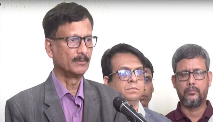 পররাষ্ট্র মন্ত্রণালয়ে ব্রিফ করছেন পররাষ্ট্র উপদেষ্টা তৌহিদ হোসেন। ছবি- সংগৃহীত