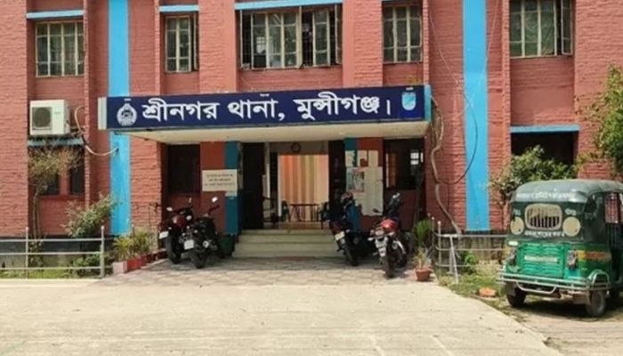 পুলিশের লুট হওয়া অস্ত্র উদ্ধার
