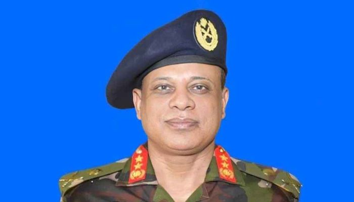 ডিজিএফআইয়ের সাবেক মহাপরিচালক হামিদুলের দেশত্যাগে নিষেধাজ্ঞা