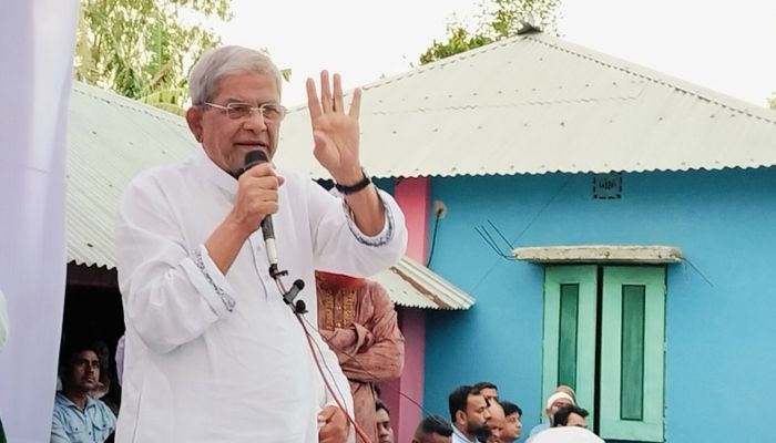 মিয়ানমারকে মানবিক করিডোর দেওয়া নিয়ে ফখরুলের ‘অসন্তোষ’