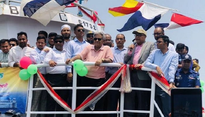 কক্সবাজার-মহেশখালী নৌপথে চালু হলো আধুনিক সি-ট্রাক 